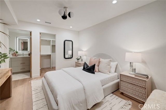 213 Bayview Drive, Manhattan Beach, CA 90266