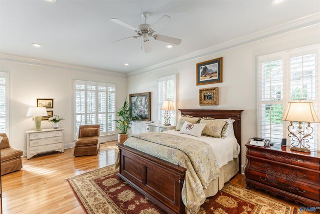 2305 Sunset Drive, Guntersville, AL 35976