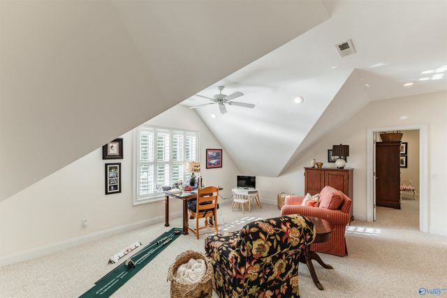2305 Sunset Drive, Guntersville, AL 35976