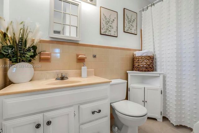 14011 SW 21st St, Davie, FL 33325