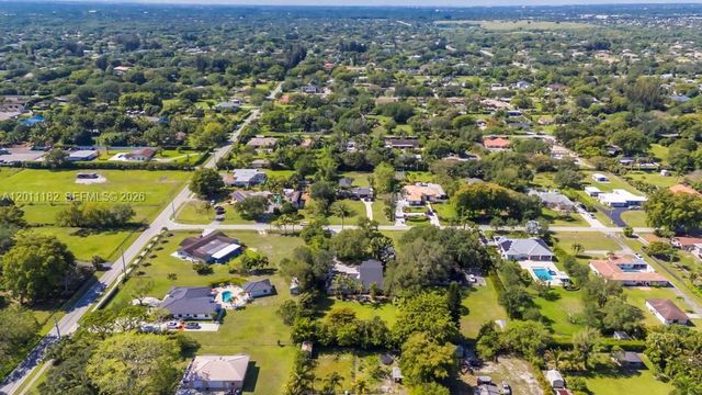 14011 SW 21st St, Davie, FL 33325