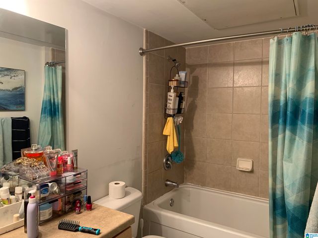 401 20th St S Apt 211, Birmingham, AL 35233