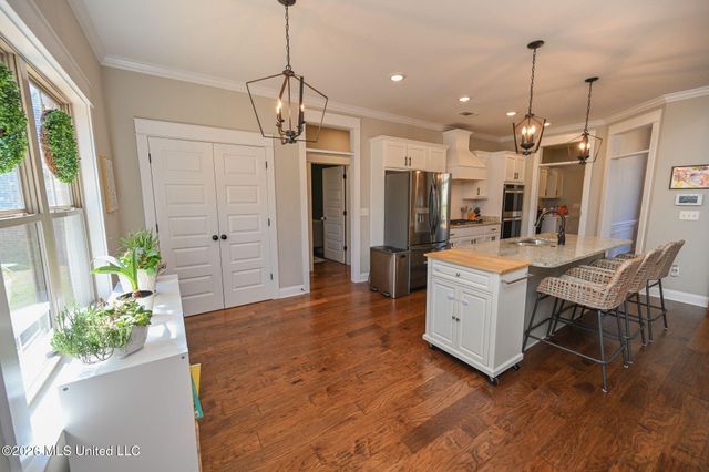 3758 Madison Ridge, Hernando, MS 38632