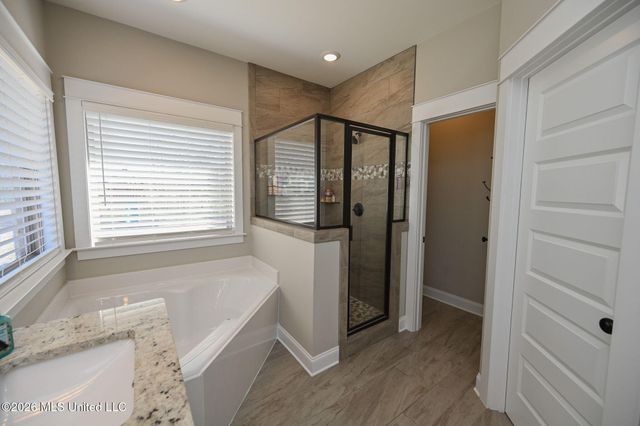 3758 Madison Ridge, Hernando, MS 38632