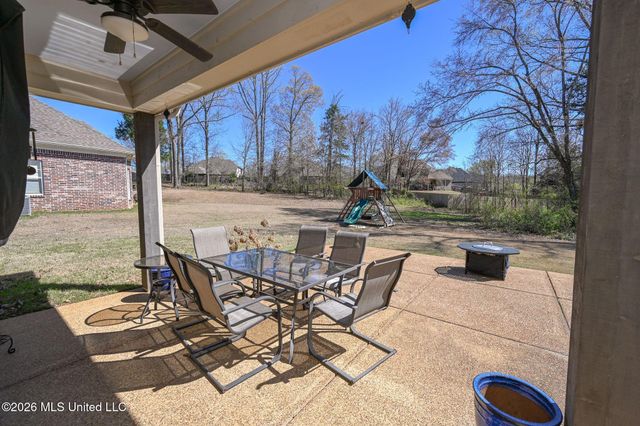 3758 Madison Ridge, Hernando, MS 38632