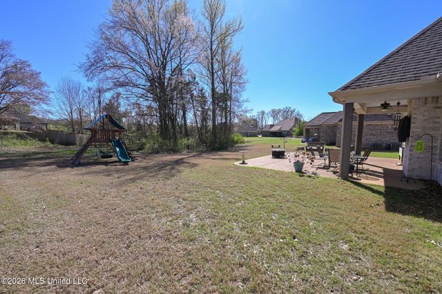 3758 Madison Ridge, Hernando, MS 38632
