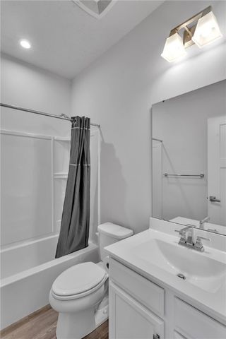 7406 Chestnut Way, Pine Twp, PA 15044