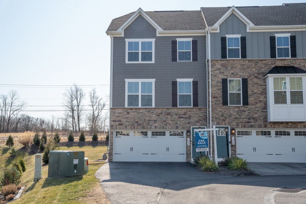 7406 Chestnut Way, Pine Twp, PA 15044