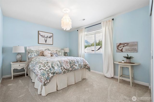 1670 Eagles Nest Place SE, North Bend, WA 98045