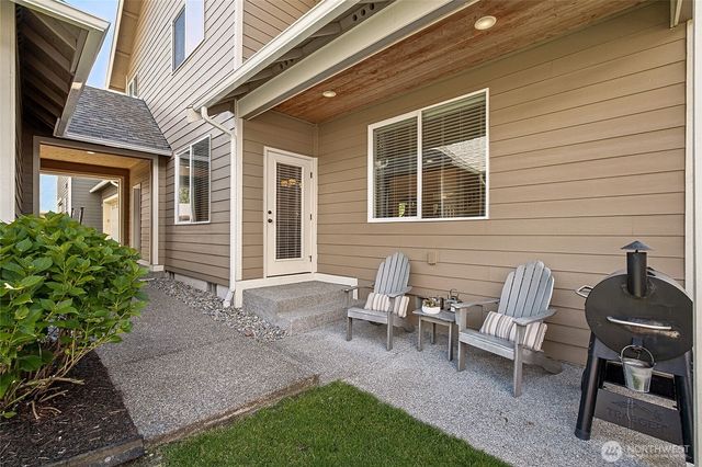 1670 Eagles Nest Place SE, North Bend, WA 98045