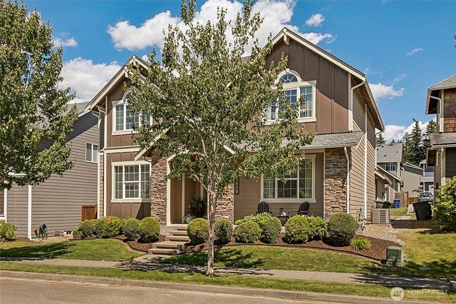 1670 Eagles Nest Place SE, North Bend, WA 98045