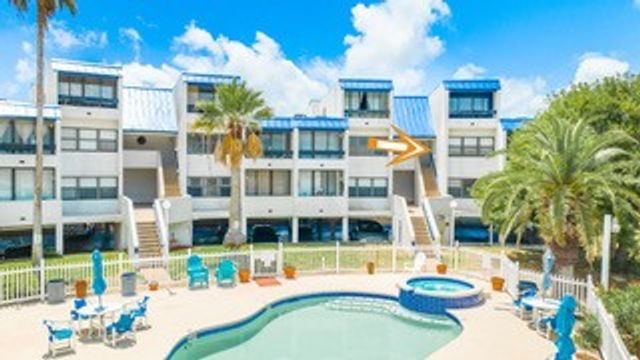 14401 Commodores Dr 200, Corpus Christi, TX 78418