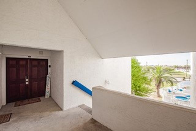 14401 Commodores Dr 200, Corpus Christi, TX 78418