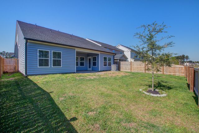 424 Water Orchid Way, Moncks Corner, SC 29461