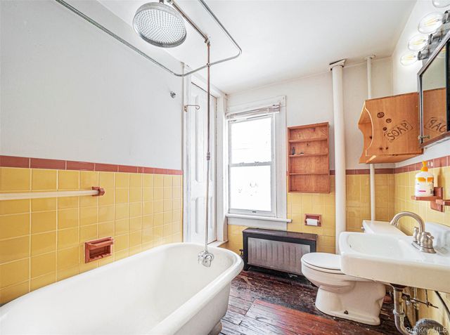 140 N Main Street, Florida, NY 10921