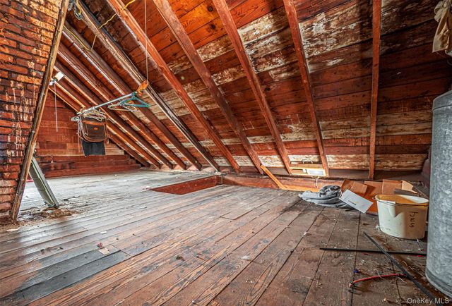 140 N Main Street, Florida, NY 10921