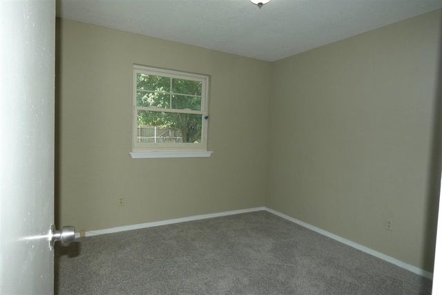 7010 NW Kingsbury, Lawton, OK 73505