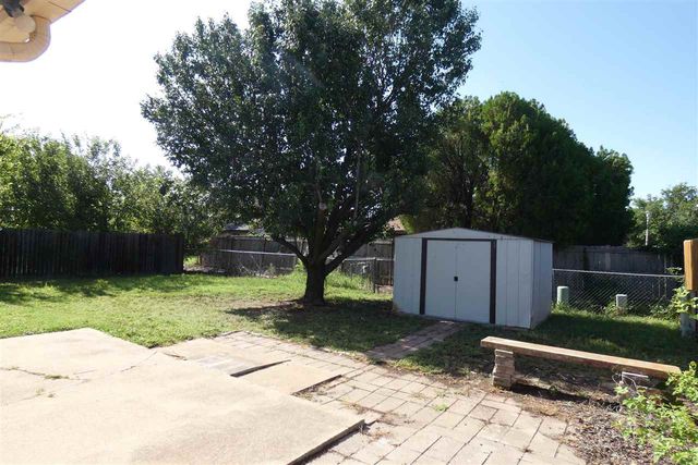 7010 NW Kingsbury, Lawton, OK 73505