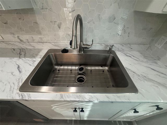 16911 Tranquill Drive, Sugar Land, TX 77498