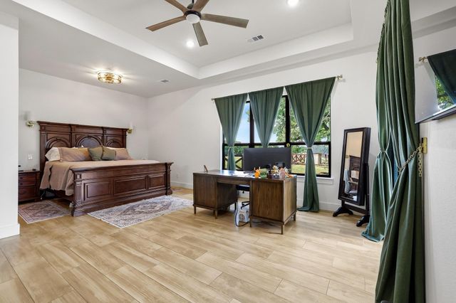 2889 County Road 114, Whitesboro, TX 76273