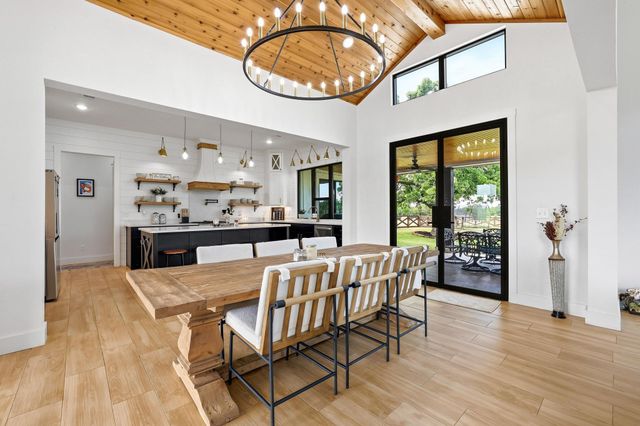 2889 County Road 114, Whitesboro, TX 76273