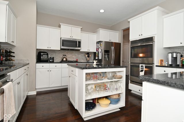 4068 Dovetree Drive, Danville, IN 46122