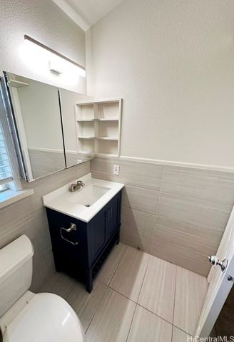 94-711 Lumiaina Street, Waipahu, HI 96797