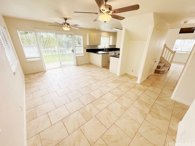 94-711 Lumiaina Street, Waipahu, HI 96797
