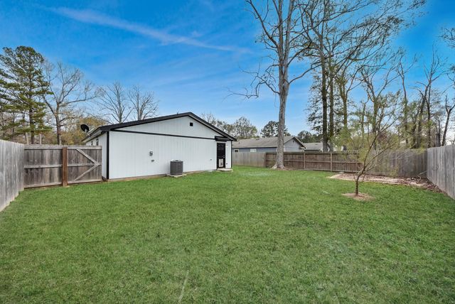 16124 Brettwood Lane, Splendora, TX 77372