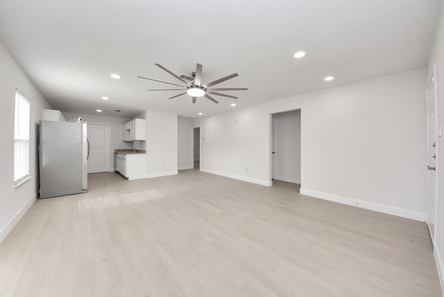 16124 Brettwood Lane, Splendora, TX 77372