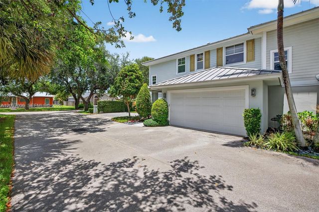 608 SW 15th St, Fort Lauderdale, FL 33315