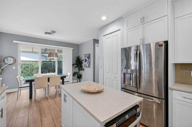 608 SW 15th St, Fort Lauderdale, FL 33315