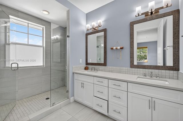 608 SW 15th St, Fort Lauderdale, FL 33315