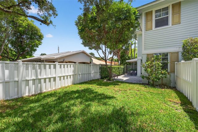 608 SW 15th St, Fort Lauderdale, FL 33315