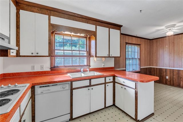 206 Green Forest Drive, Anderson, SC 29625
