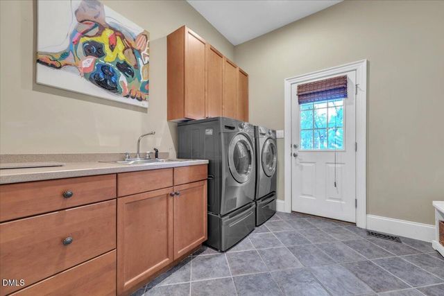 104 Parmalee Court, Cary, NC 27519