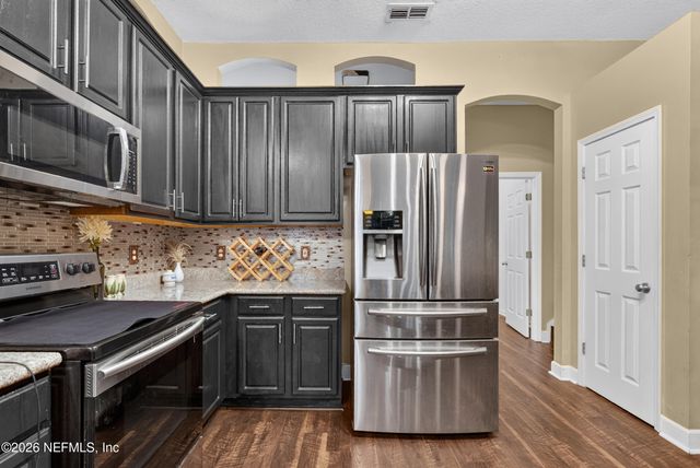 513 NEW BRUNSWICK Terrace, Jacksonville, FL 32221