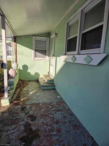 414 Main St, Keansburg Boro, NJ 07734