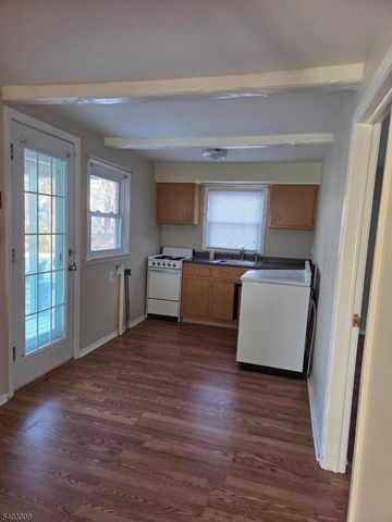 414 Main St, Keansburg Boro, NJ 07734