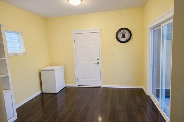 11564 Kentucky Street, Crown Point, IN 46307