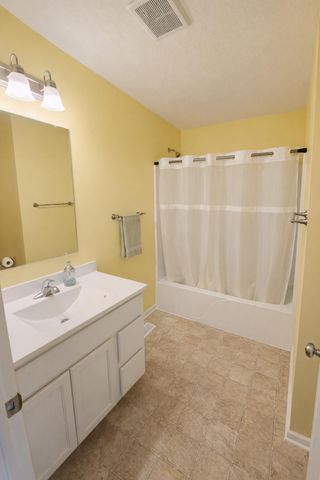 11564 Kentucky Street, Crown Point, IN 46307