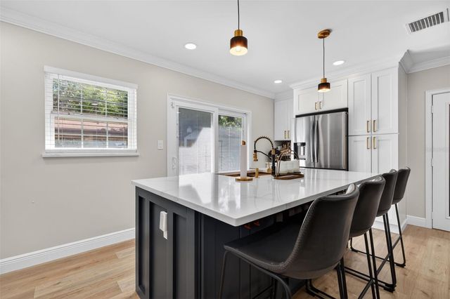 4420 POMPANO DRIVE SE, St Petersburg, FL 33705