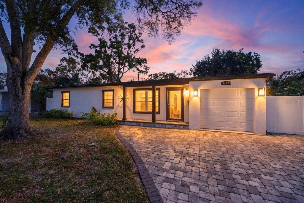 Image 29 of property listing at 4420 POMPANO DRIVE SE, St Petersburg, FL 33705