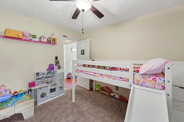 210 Spruce Pine Drive, Raeford, NC 28376
