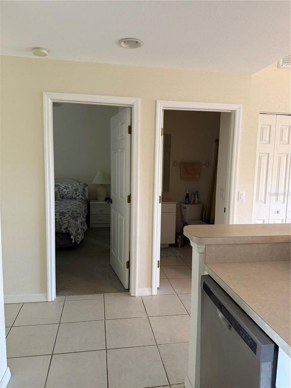 Image 4 of property listing at 101 NORMANDY WAY 204, Rotonda West, FL 33947