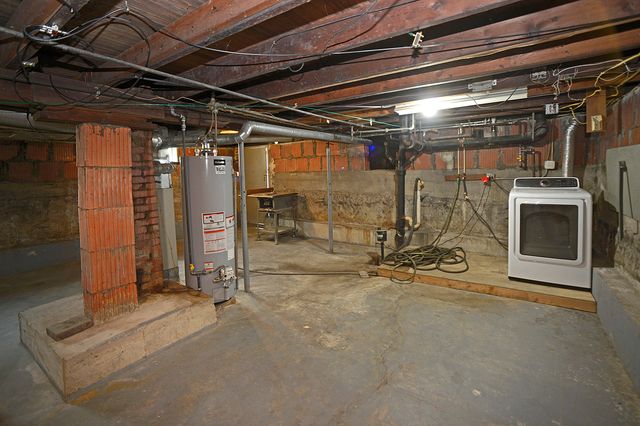 1617 Pine Street, Ottawa, IL 61350