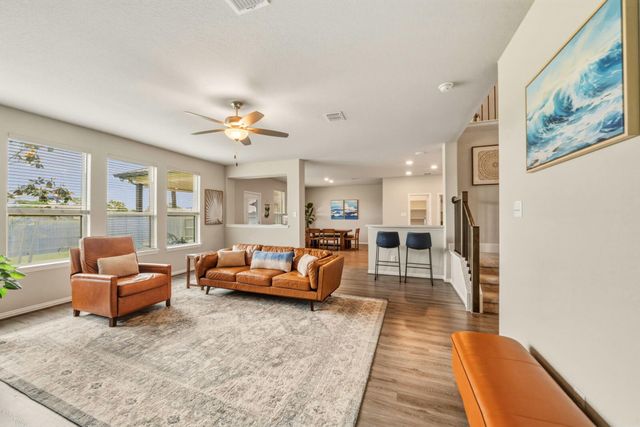 2817 Sellers Island Drive, League City, TX 77573