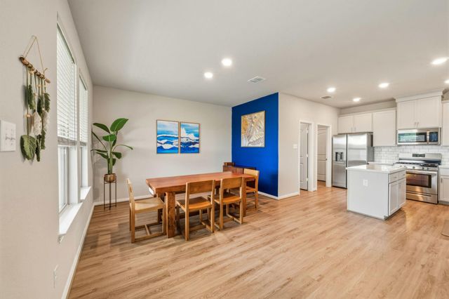 2817 Sellers Island Drive, League City, TX 77573