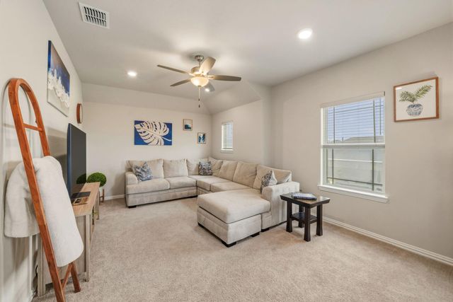 2817 Sellers Island Drive, League City, TX 77573