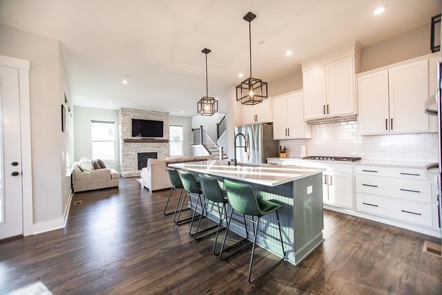 104 Ruby Dr, Hendersonville, TN 37075